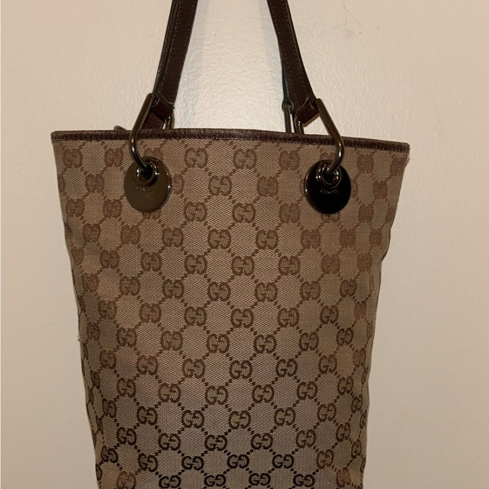 Gucci Authentic Beige Monogram Small Eclipse Tote - image 2